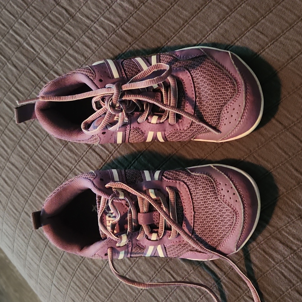 Xero kids shoes size 1